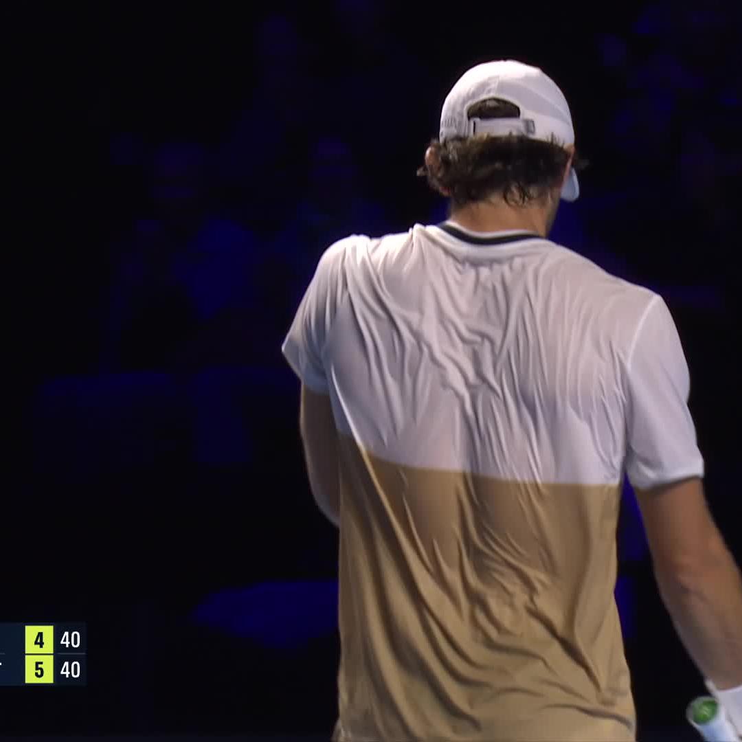 Man of the moment continues to shine ⭐ With this cheeky pass Vacherot helped himself to a 6-4 lead #SwissIndoorsBasel