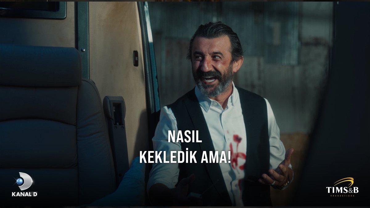 “Artık yaşadığını ve benim elimde olduğunu biliyor!” Ekibin ters köşesi. 💣🙃 #EşrefRüya yeni bölümüyle #KanalD’de. Kanal D @timsandb