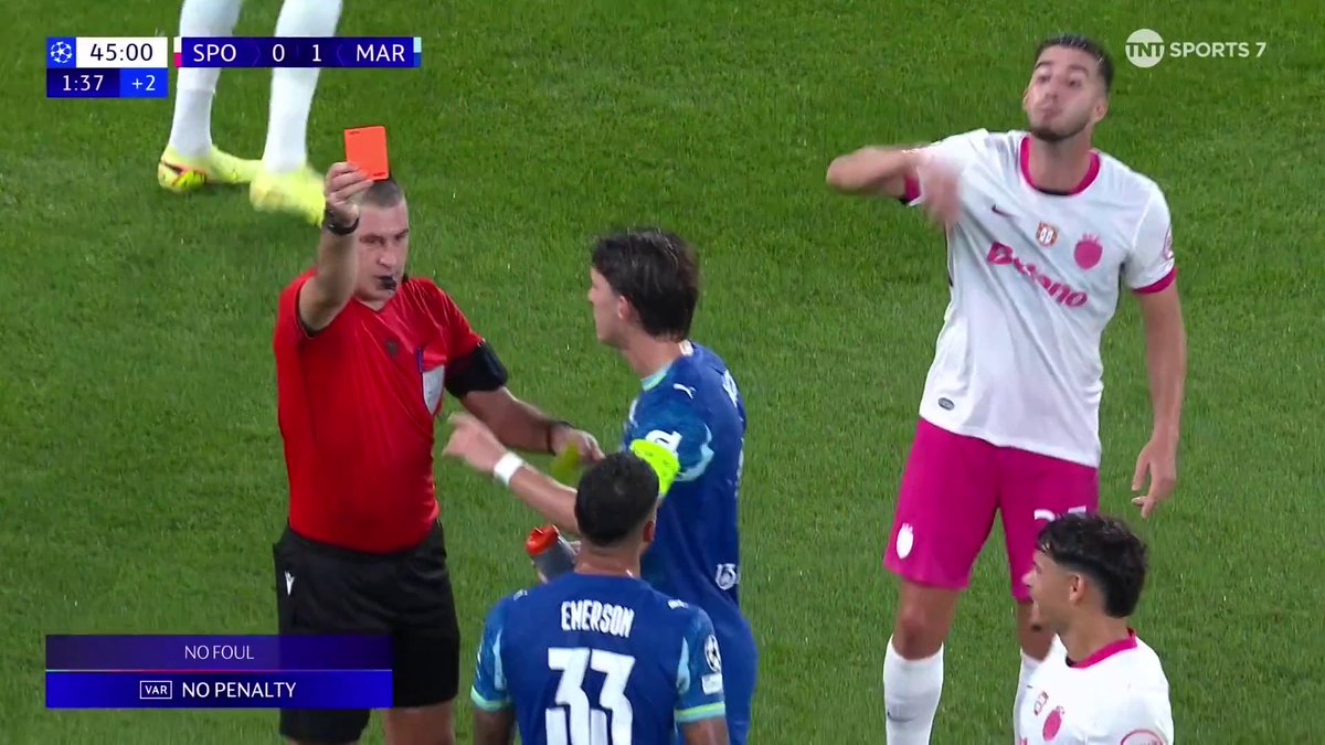Emerson receives a second yellow card for simulation and is sent off 👀 TNT Sports & discovery+ UK