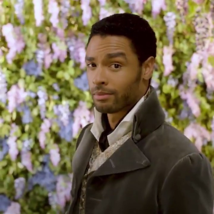 Came in, reinvented romance genre and revolutionized male leads , stole millions of hearts, appeared in one season, left with a smile. The Simon basset 👑🤴🏾