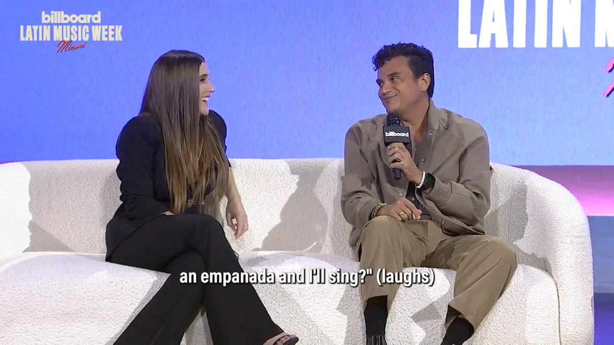 An empanada for a song 🎶 SILVESTRE DANGOND recounts how he negotiates with music during his Desde La Raíz panel at Billboard Latin Music Week.