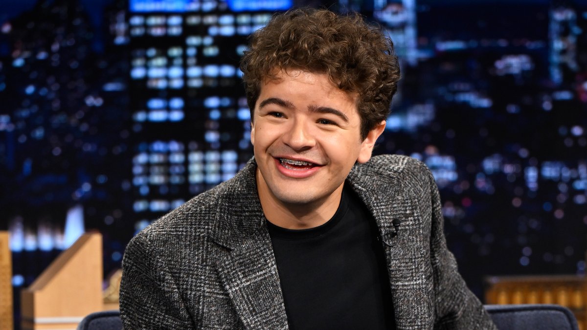 .Gaten Matarazzo picks who he’d want to bring back from the Upside Down! sƃuᴉɥʇ ɹǝƃuɐɹʇs #FallonTonight #StrangerThings