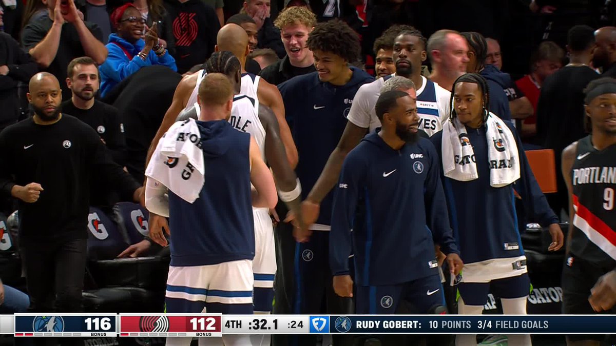 Watch Jaden McDaniels lmao