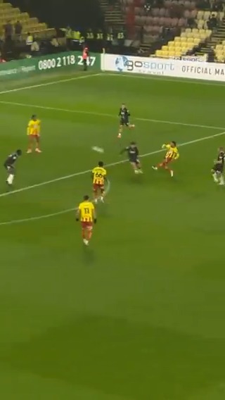 This strike from Imran Louza 🔥