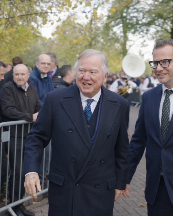Celebrating our past. Creating our future. To mark the 80th birthday of JCB and Lord Bamford, more than 3,500 employees gathered outside JCB World Headquarters to celebrate and watch a cavalcade procession, showcasing machines introduced by Lord Bamford since becoming Chairman in 1975. Discover more: