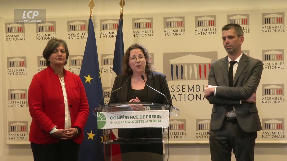 #Retraites : "Ce qui est présenté n'est pas une suspension mais un report de la réforme", dénonce Cyrielle Chatelain, qui est également opposée aux "modalités de financement" avancées par le gouvernement. #DirectAN #Budget2026 #PLF2026