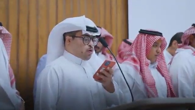 #أثر_جامعة_المجمعة | رغم الإعاقة، لم يتوقف عن الحلم. في الجامعة وجد الدعم، فصنع لنفسه طريقًا نحو التميز. قصة تلهمنا بأن الإرادة أقوى من كل تحدٍ.