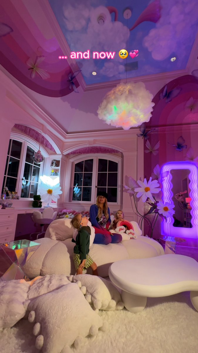 So beyond grateful for my team for crafting my dreams into reality 🥹💕 Check out #InclusiveByDesign on my YouTube channel now to watch how this transformation unfolded: ✨ #SlivingWithADHD 💖
