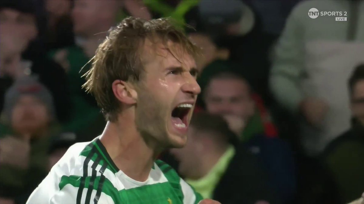 CELTIC TURN IT AROUND IN THE BLINK OF AN EYE 🤯 Benjamin Nygren scores Celtic's second goal in three minutes... they now lead Sturm Graz! 📺 TNT Sports & discovery+ UK