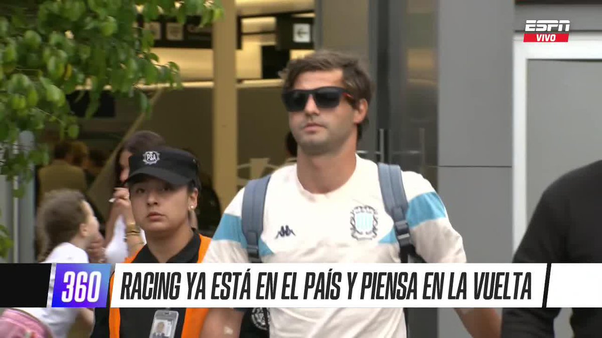 ¡ASÍ LLEGÓ SANTI SOSA AL PAÍS LUEGO DE SUFRIR UNA FRACTURA EN EL SENO MAXILAR SUPERIOR DERECHO! 🤕