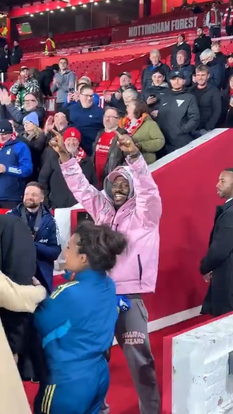 Wholesome content alert 🥹 #UEL | Nottingham Forest