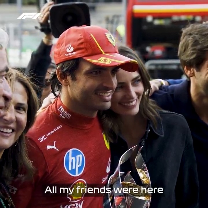 Memories from Mexico that'll last Carlos a lifetime 🥰 The smooth operator secured Ferrari's most recent Grand Prix victory, winning here last season 👏 #F1 #MexicoGP