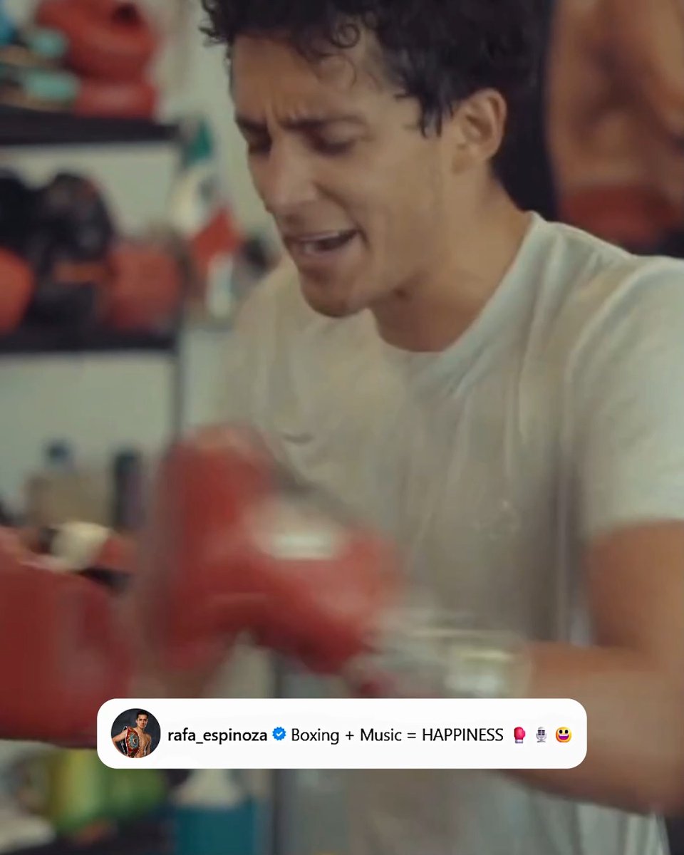 WBO featherweight champion Rafael Espinoza is feeling himself in training ahead of his return 🎶 🥊