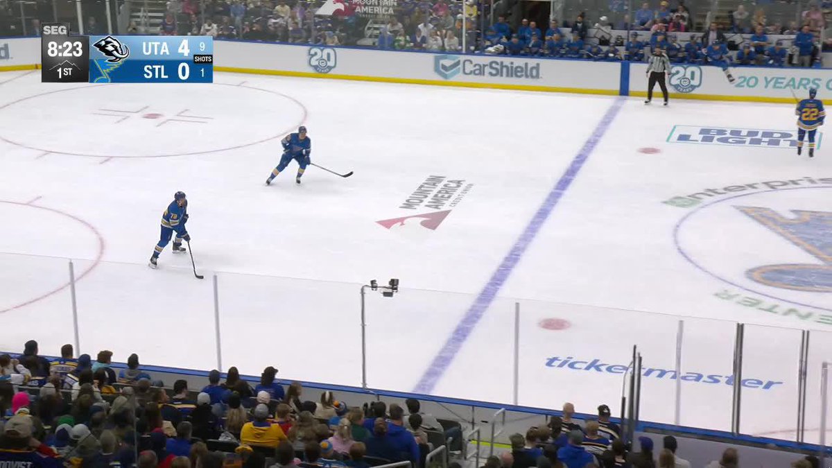 LOGAN COOLEY WITH A NATURAL HAT TRICK JUST 11 MINUTES INTO THE GAME 🎩🚨🚨🚨