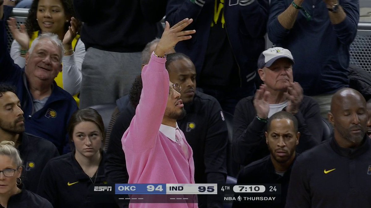 Siakam splashes it over Chet 🔥 Tight one down the stretch, Thunder vs. Pacers on ESPN and the ESPN App 👀
