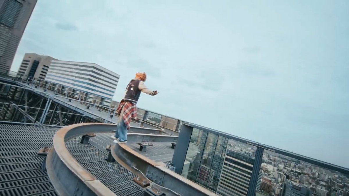 《Staff》 REIKO 'maybe (Prod. Taka Perry)' Music Video ▼Streaming & Download🎧 #REIKO_maybe #REIKO