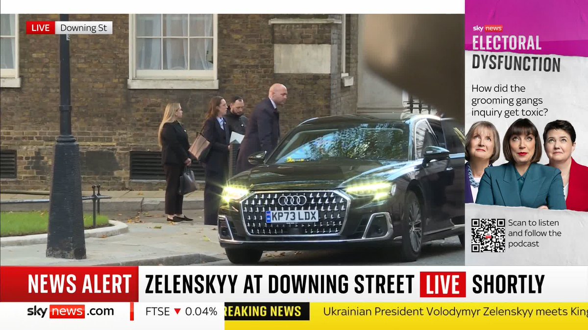 BREAKING: Sir Keir Starmer and Volodymyr Zelenskyy embrace on the steps of No 10 as the Ukrainian president arrives for a Coalition of the Willing summit on the war in Ukraine. Sky's Beth Rigby is live at Downing Street ⬇️ Latest 🔗 📺 Sky 501 and YT