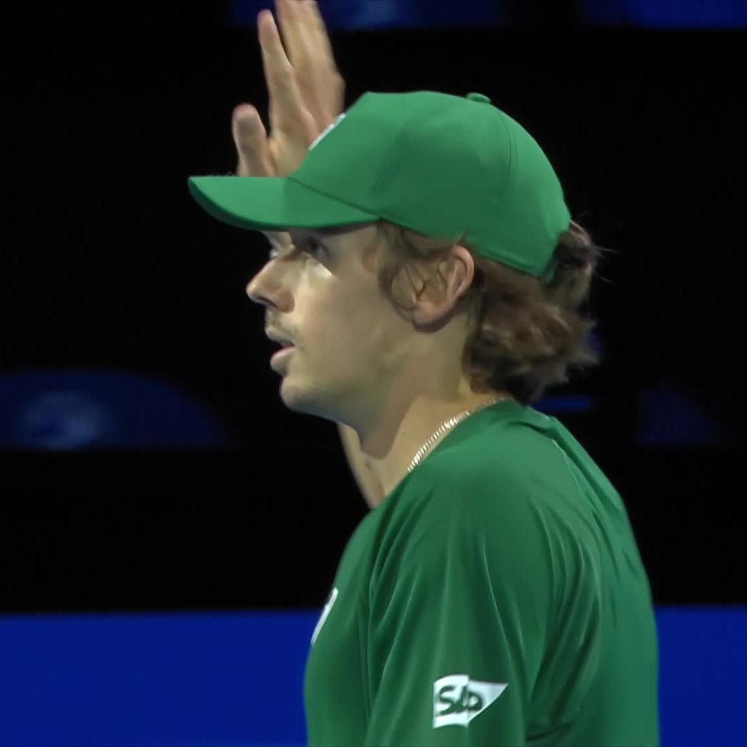 Hard-Court Machine ⚙️ Alex de Minaur storms into the semifinals in Vienna after defeating Berrettini 6-1 7-6 ✔️ #ErsteBankOpen
