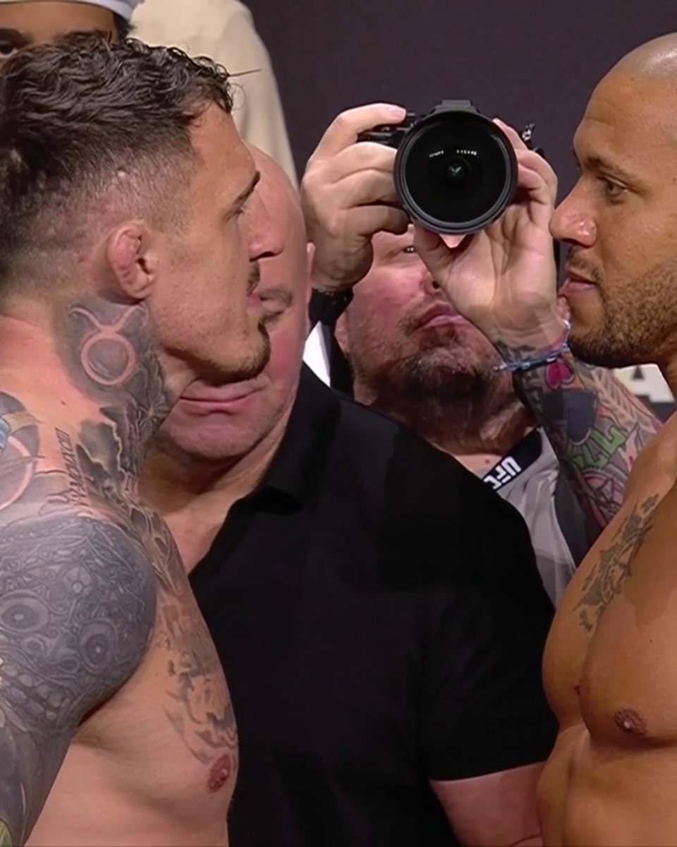WHO WILL LEAVE #UFC321 THE HEAVYWEIGHT CHAMPION OF THE WORLD? 🏆 Stream Tom Aspinall vs. Ciryl Gane this Saturday at 2 PM ET on ESPN PPV 🍿