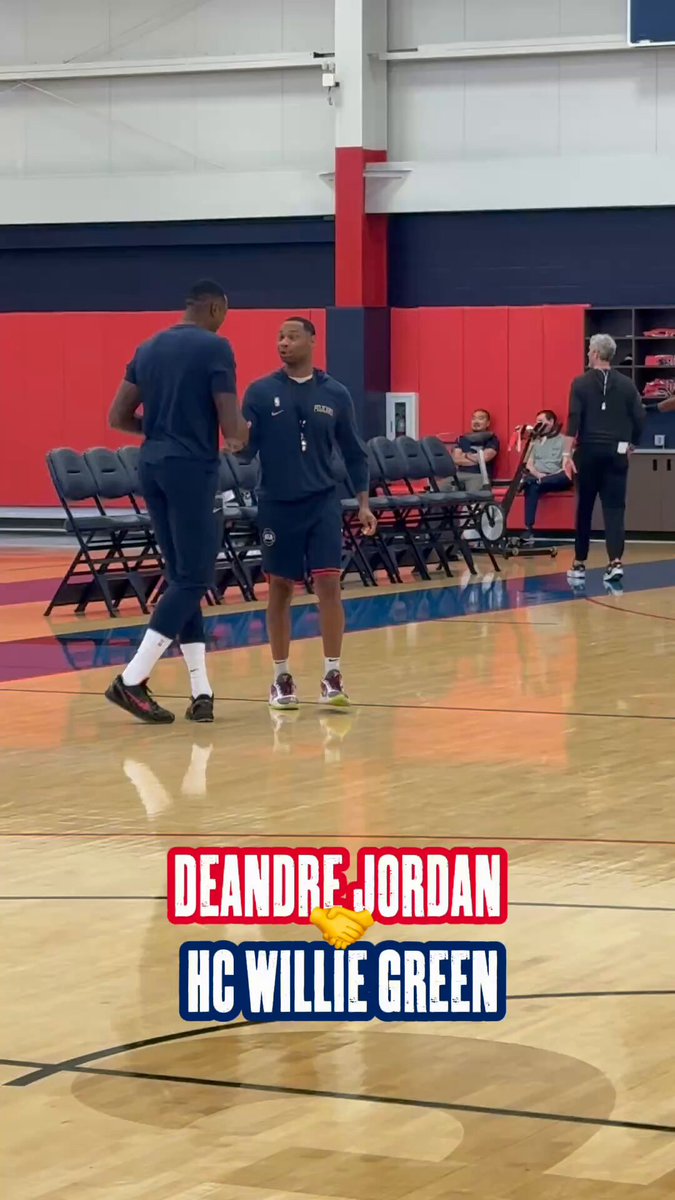 first look DeAndre Jordan 🐺 at Pelicans practice 🔥
