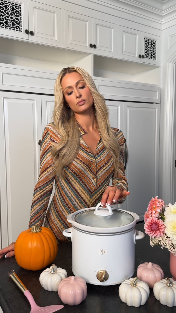 My crockpots on Amazon make meals as easy as bibbidy boppity boo! ✨ These slow cookers are now available in white, pink, and berry: 🥰👩🏼🍳 Here’s the pumpkin pie recipe 🎃✨ 1. Line crock pot with parchment paper 👩🏼🍳 2. Place pre-made pie crust to cover the bottom and sides of your crockpot 🥧 3. In a large bowl, combine: 🎃2 Cans Pure Pumpkin 🥛1 Can Evaporated Milk 🥚2 Eggs 😋3/4 Cup Brown Sugar 🥧 2 tsp Pumpkin Pie Spice Mix 4. Place pumpkin mixture into pie crust 🥧 5. Cook on high for 2 hours, 15 minutes 🔥 6. Top with whipped cream and enjoy! ✨ #AmazonFinds #CrockpotRecipes #SlowCookerRecipes