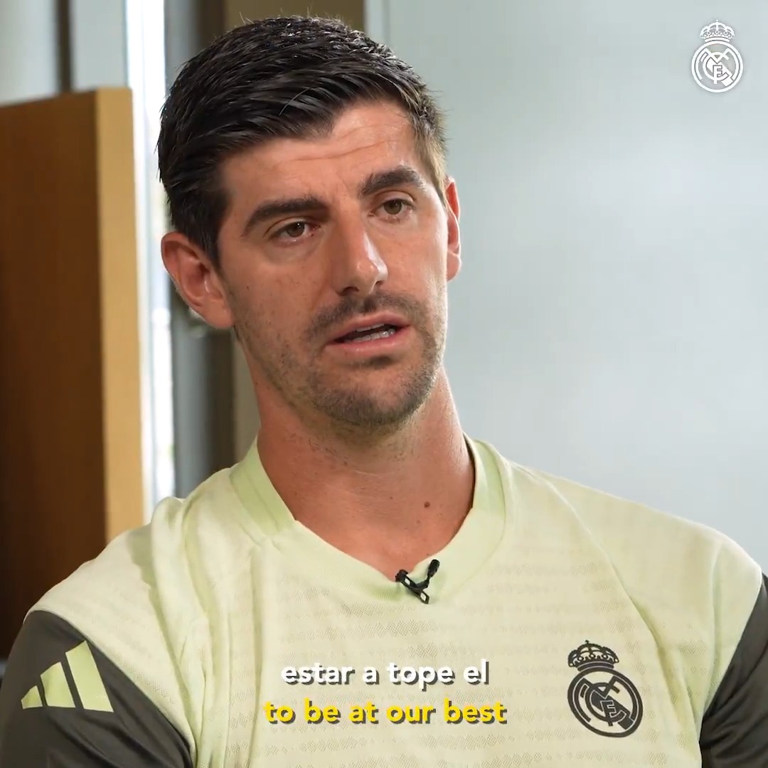 💬 @ThibautCourtois & Carreras ¿Cómo afrontan El Clásico? Vídeo completo en RM Play @Emirates