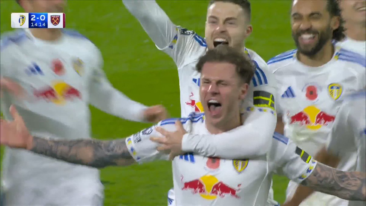 "West Ham just CANNOT defend corners" 🫣 Leeds 2-0 up inside 15 minutes!