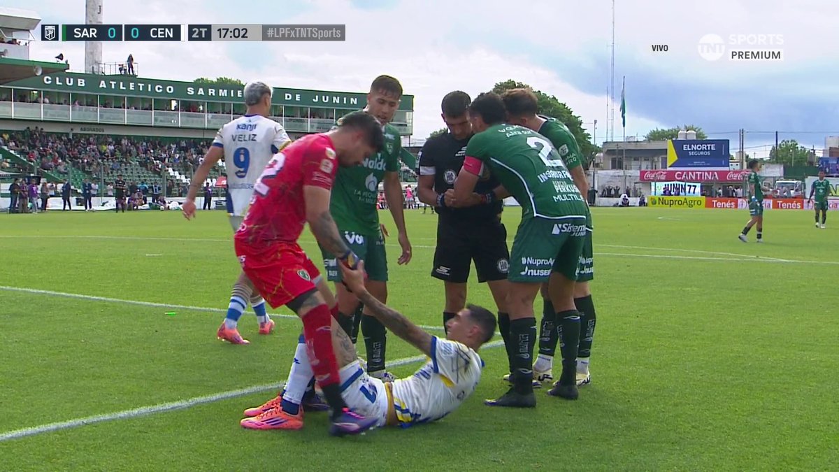 🇦🇷 ANDRÉS MERLOS COBRÓ PENAL PARA ROSARIO CENTRAL VS SARMIENTO POR ESTA FALTA DE ACOSTA A DI MARÍA. ¿Opiniones? ⁉️