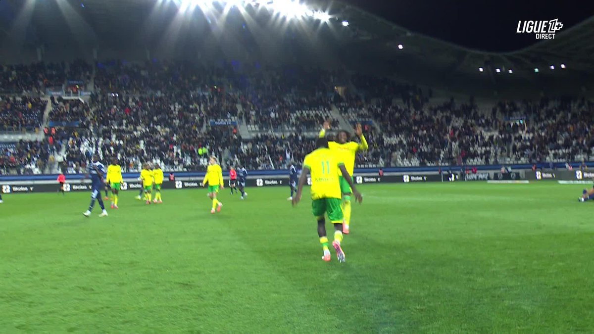La superbe joie dans le vestiaire du FC Nantes 🟡🟢 #PFCFCN