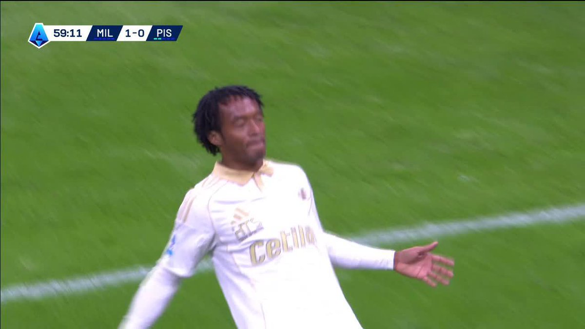 🇨🇴⚽️🌎🏃🏿‍♂️Juan Guillermo Cuadrado es el único jugador de esa camada "vieja" al que le han aplicado la de no convocarlo a la selección, aún cuando se mantiene vigente, en buenos equipos, ligas y sin shows...