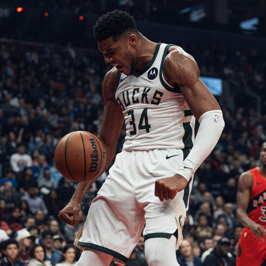 Giannis put on an absolute masterclass. 31 PTS | 20 REB | 7 AST | 79% FG