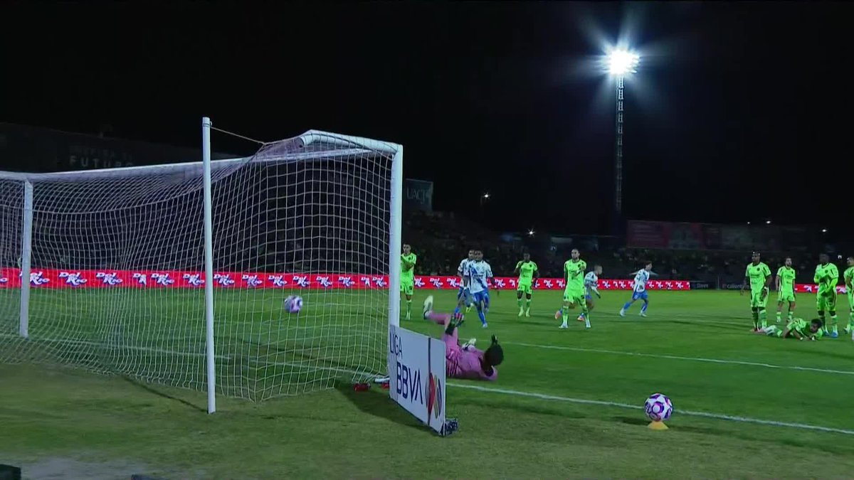 Adiós Tiba Sepulveda, Luis Olivas y Raúl Martínez. Luis Rey, debe de volver a Chivas sin duda alguna. Qué jugadorazo es.