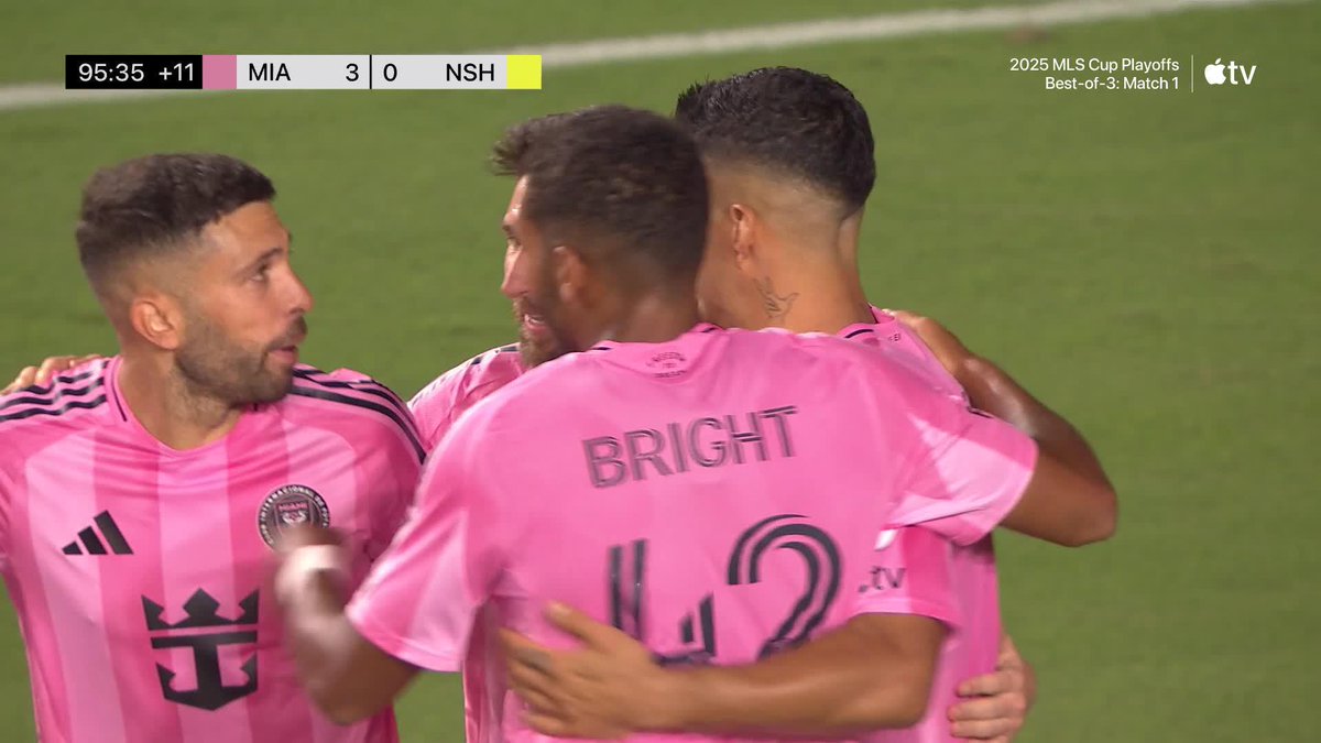 One of the easiest goals of Messi's career 😅 (via Major League Soccer)