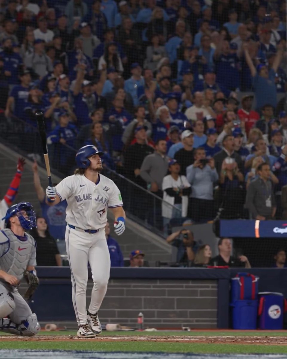 FIRST EVER pinch-hit grand slam in #WorldSeries history 😱