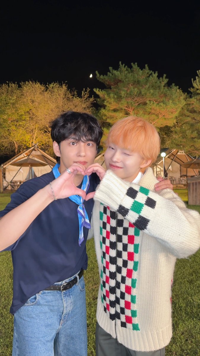 #DAY6 #원필 선배님과 처음 불러보는 노래 - 🎤 #케이주 #Keiju #데이식스 #WONPIL #KickFlip #킥플립 #My_First_Flip #처음_불러보는_노래 DAY6