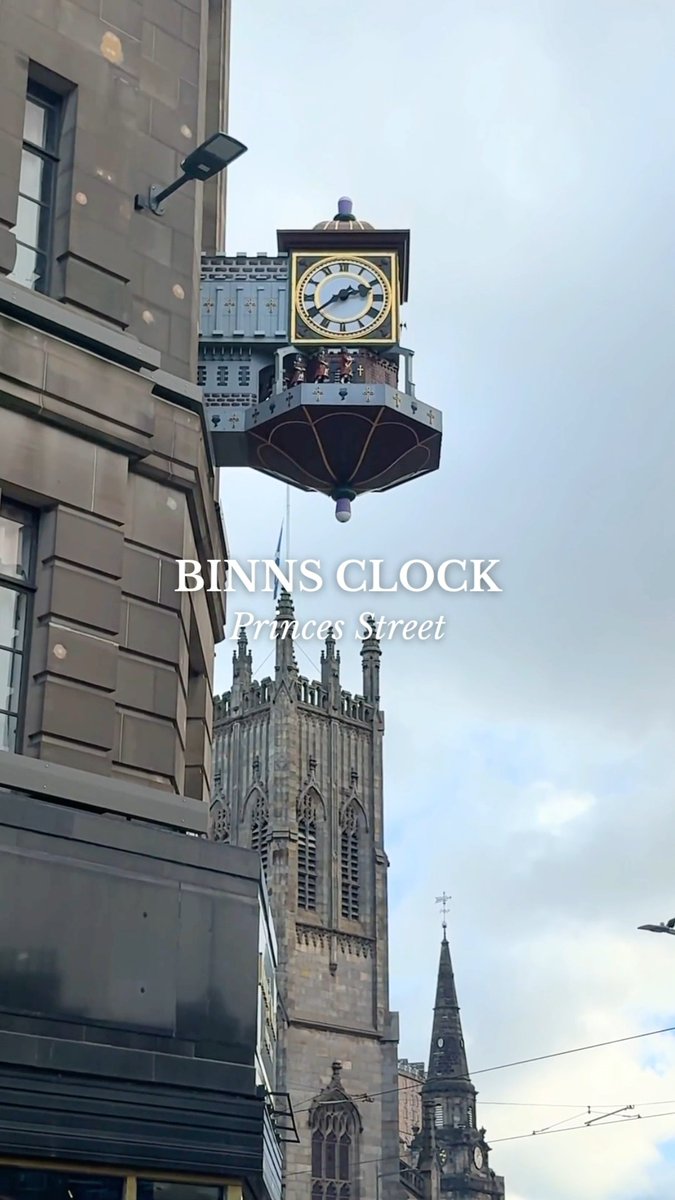 Have you ever found yourself passing by the Binns clock when the pipers pop out to play a tune? At exactly seven and thirty seven minutes past each our, the clock on the west end of Princes Street plays either 'Caller Herrin' or 'Scotland the Brave' as tiny pipers march around it. Don't forget to set your clocks back one hour at 1am tomorrow, as British Summer Time has finally come to an end.