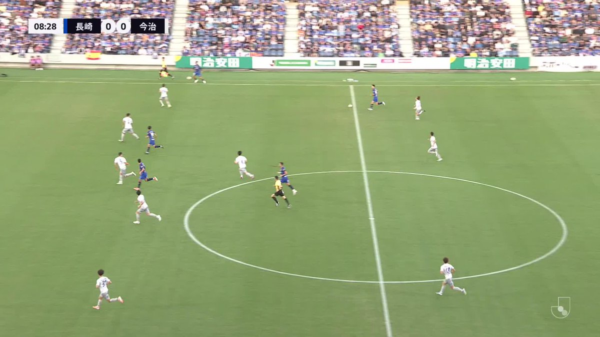 🔷🔶 𝙏𝙊𝘿𝘼𝙔'𝙎 𝙂𝙊𝘼𝙇⚽️✔️ 🔢1-0 ⚽️#エジガルジュニオ 選手 #山口蛍 選手の背後を突くパスに抜け出した #翁長聖 選手がピンポイントクロス。 #エジガルジュニオ 選手が冷静に狙い澄ましたボレーで3試合連続ゴール🇧🇷💥 #vvaren #獲るぞTEPPEN #ALLNAGASAKI