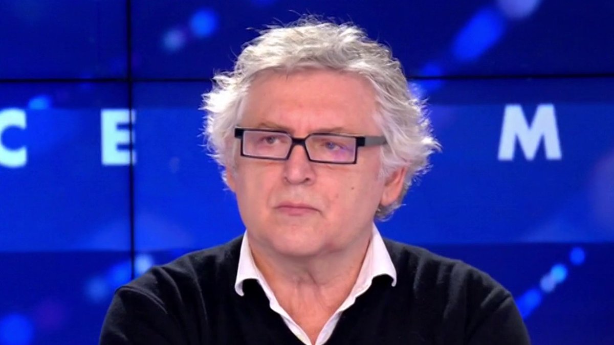 Le philosophe Michel Onfray ironise sur le cambriolage au musée du Louvre survenu la semaine passée : «On aurait directement dû suspecter des gens qui travaillent sur un monte-charge un dimanche matin», dans #FaceAMichelOnfray