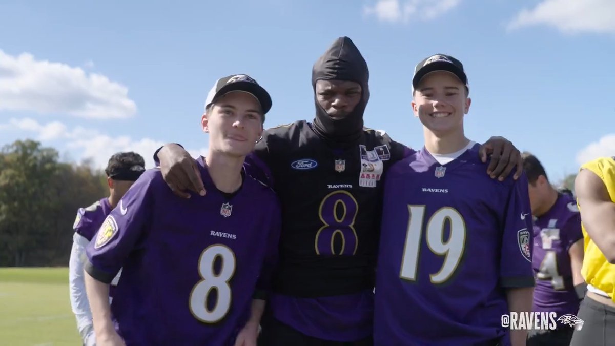 Wishes granted to meet Lamar Jackson 🥹💜