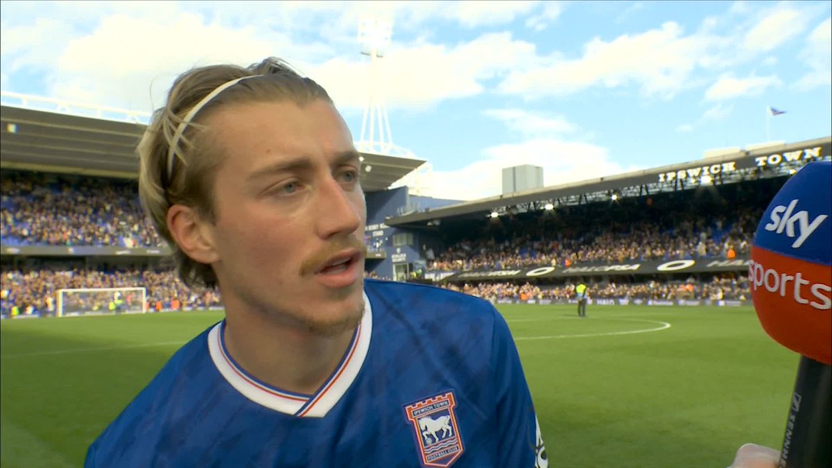 "It's not the worst thing to have under my belt!" Jack Clarke on being the in-form super sub in the Championship after his winner against West Brom 💥