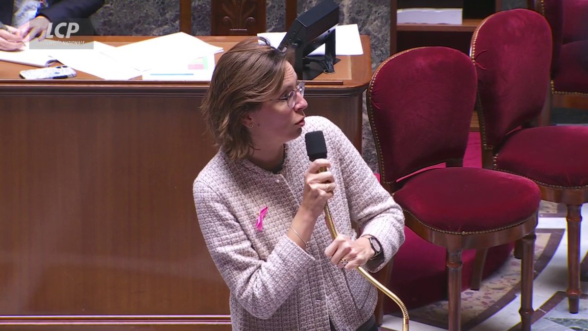 "Je suis défavorable à tous ces amendements mais si un seul devait être voté, ce devrait être celui de M. de Courson", juge Amélie de Montchalin. "Si vous votez l'indexation de toutes les tranches, il sera difficile d'avoir ensuite des débats nourris sur la justice fiscale". #DirectAN
