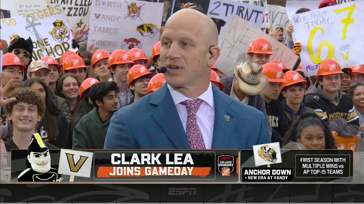 Clark Lea had to hit 'em with the 67 😭🔥