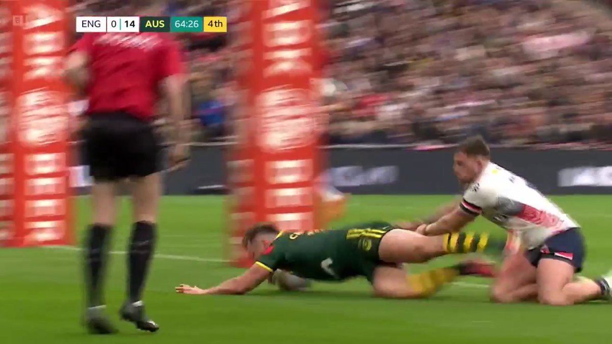 It's a show and go from Cameron Munster before Angus Crichton races over for another Australia try 🇦🇺💪 🗣 "It Is a crushing blow for England!"