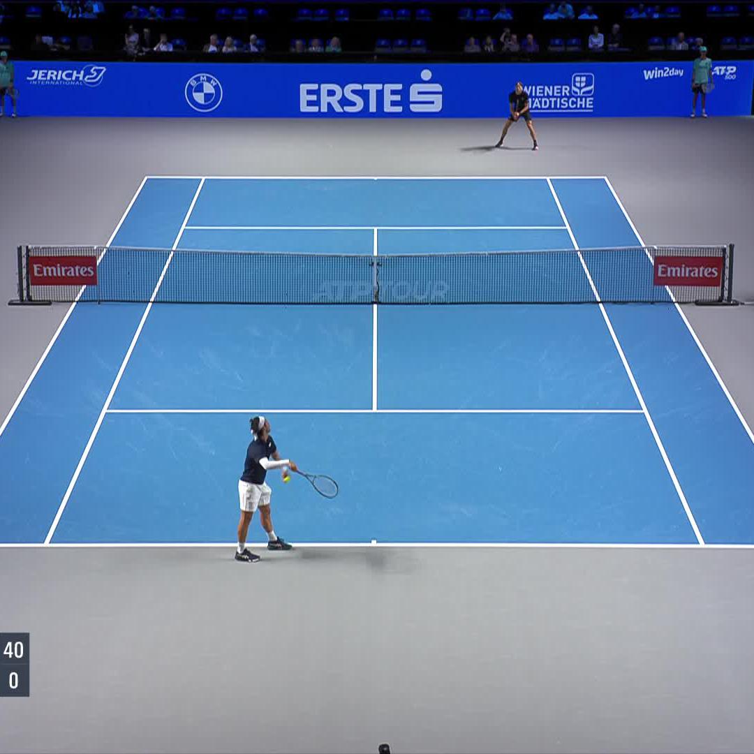 it's a thing of beauty 💯 Musetti with a lovely backhand and immediate approval from Zverev 👏 #ErsteBankOpen