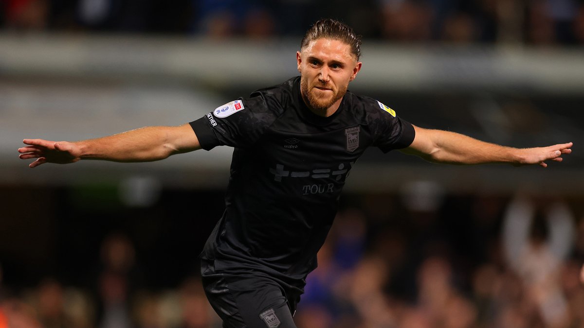 Ipswich Town win a home game 1-0 for the first time in 72 attempts, its 1,100 days since Wes Burns scored the only goal against Derby (October 2022) This is a a new club record beating the previous record of 52 games without a 1-0 home win. #ITFC