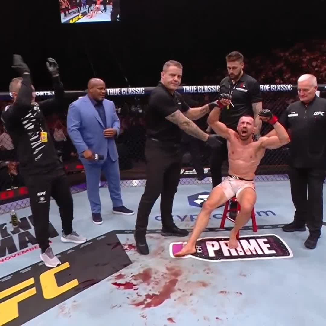 🔥 3. rauntta bileği kırılan Ludovit Klein hakem kararıyla kazanmayı başardı! #UFC321
