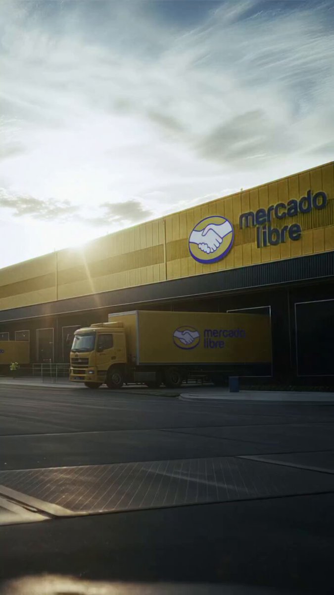 Con razón llegan tan rápido los envíos de Mercado Libre Argentina 😎🇦🇷 #Alpine | #Colapinto