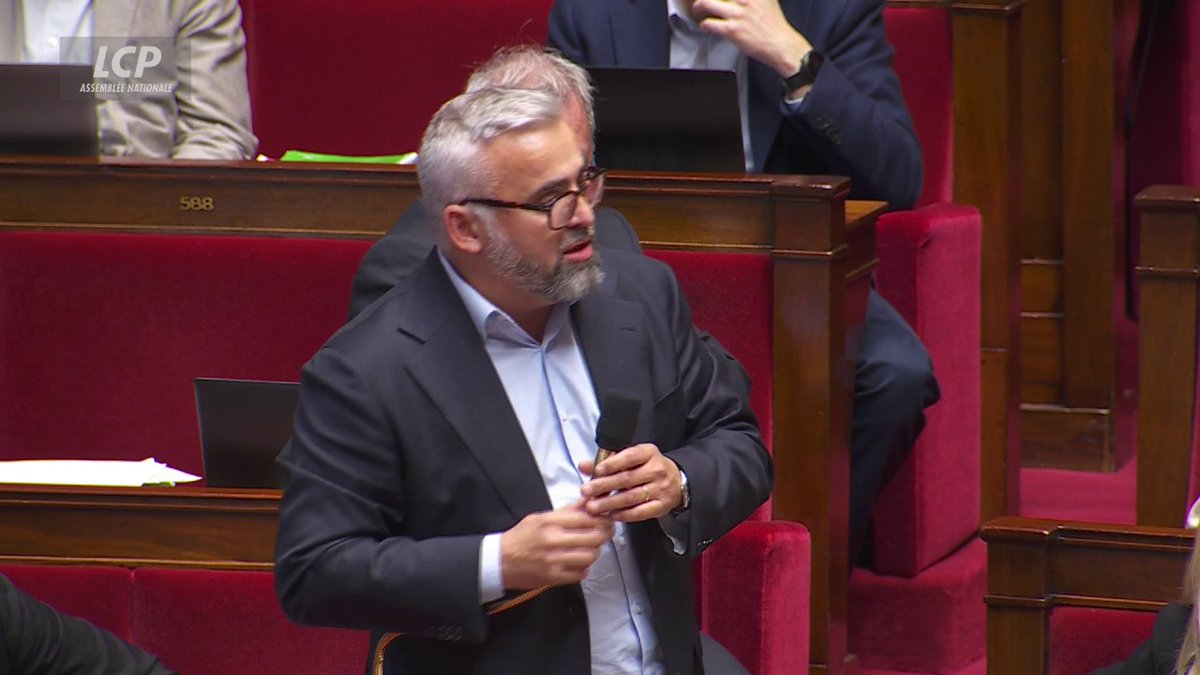 Services à la personne : "Venir nous dire que si on modifie le dispositif, les gens vont employer au noir, c'est incroyable", dit Alexis Corbière. "Imaginez que nous vous disions 'vous ne voulez pas augmenter les impôts ? Et bien les travailleurs vont voler au supermarché'."
