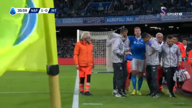 Kdb couldn’t even walk, this is sad to watch 💔