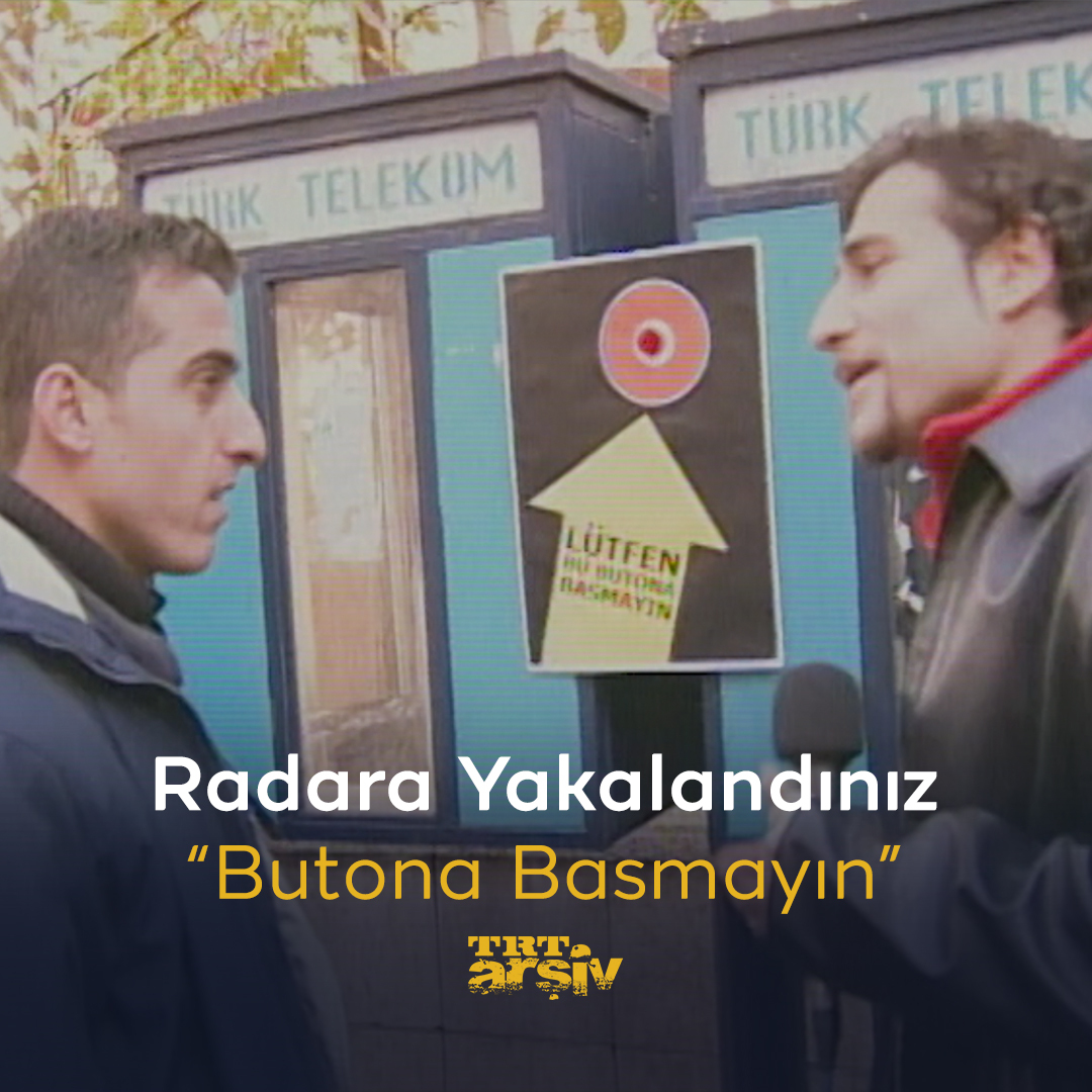 Lütfen beğenme butonuna basmayın! 20 yıl önce sokağa bir buton bırakmış ve basılmamasını istemiştik, bir benzerini bugün yeniden deniyoruz. 🧐